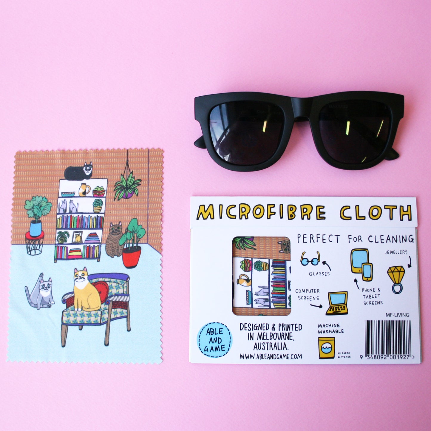 Cats In The Living Room - Microfibre Glasses Cleaning Cloth